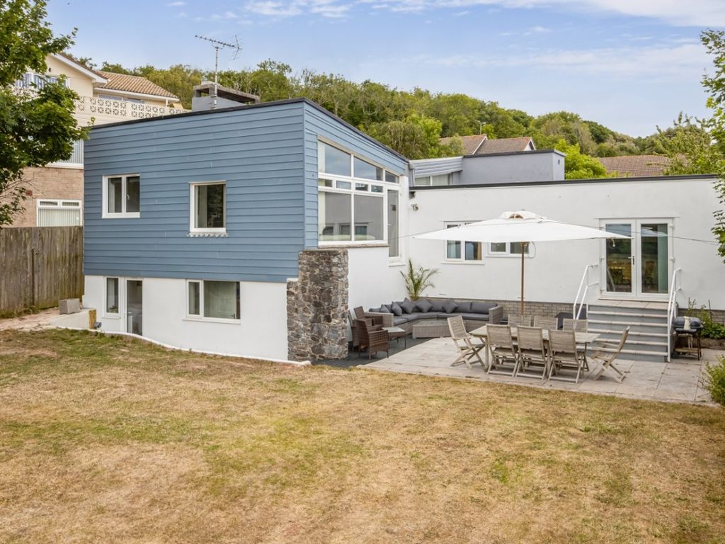 Richmond Close, Torquay TQ1  