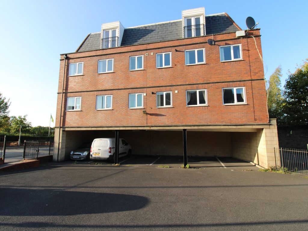 2 bed flat for sale in North Road, St. Helens, Merseyside WA10, £85,000
