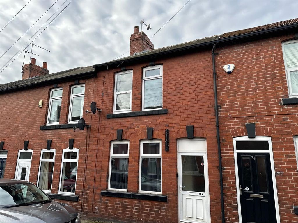 2 bed terraced house to rent in Mill Street, South Kirkby, Pontefract