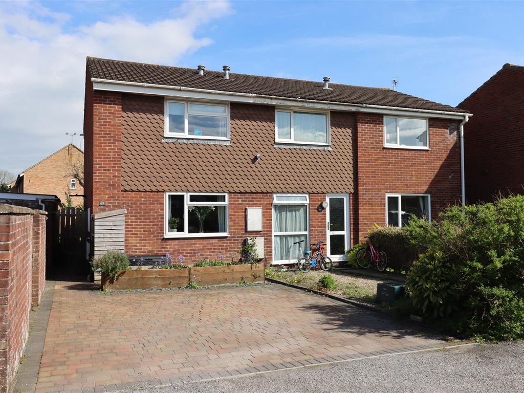 2 bed end terrace house for sale in Butterfield Park, Clevedon BS21
