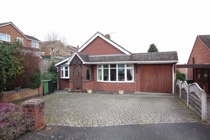 2 bed detached bungalow for sale in Close, Kingswinford DY6 Zoopla