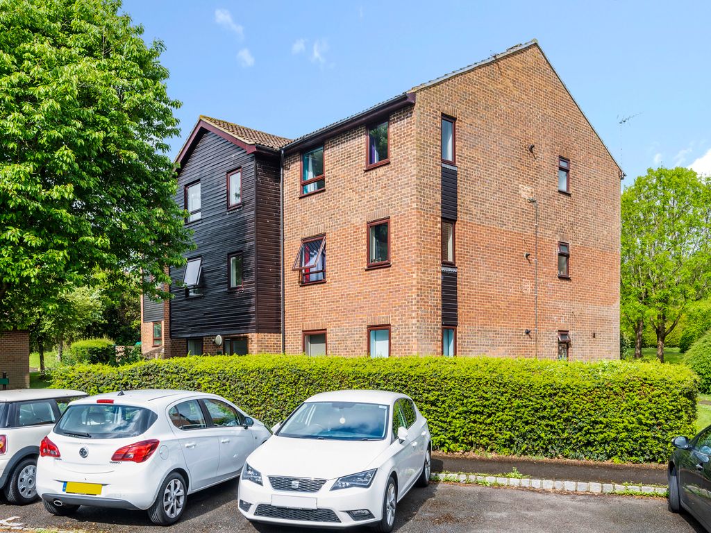 Gorse Court, Guildford GU4  
