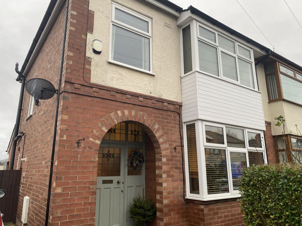 3 bed semidetached house for sale in Hillpark, Fulwood PR2, £270,000