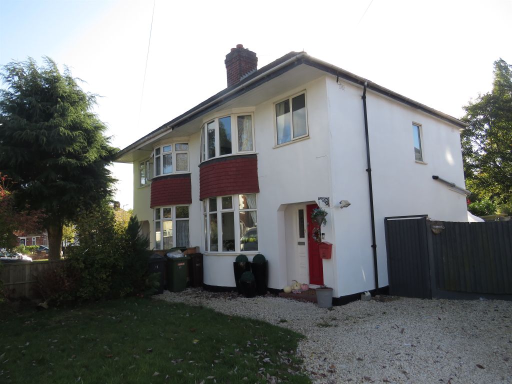 3 bed semidetached house for sale in Romsey Road, Fordhouses