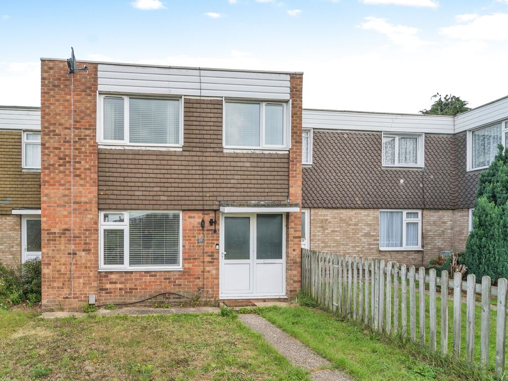 3 bed end terrace house for sale in Carolines Close, SouthendOnSea