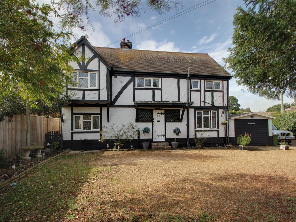 4 bed detached house for sale in Sea Lane, Ferring, Worthing BN12, £