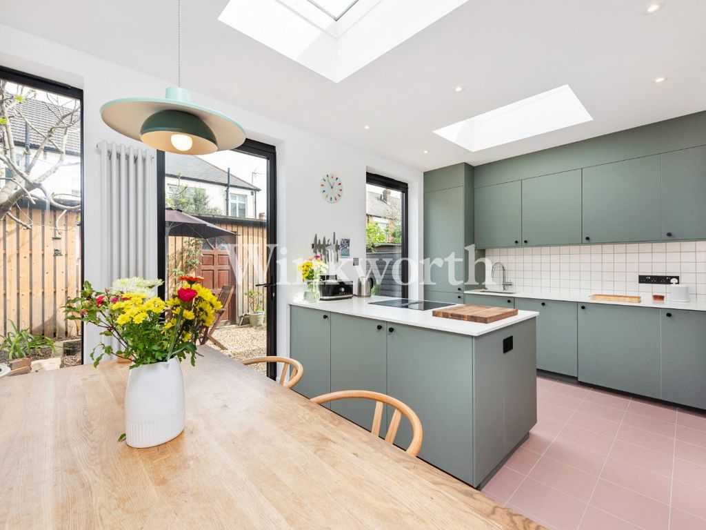3 bed terraced house for sale in Berwick Road, London N22, £685,000 Zoopla