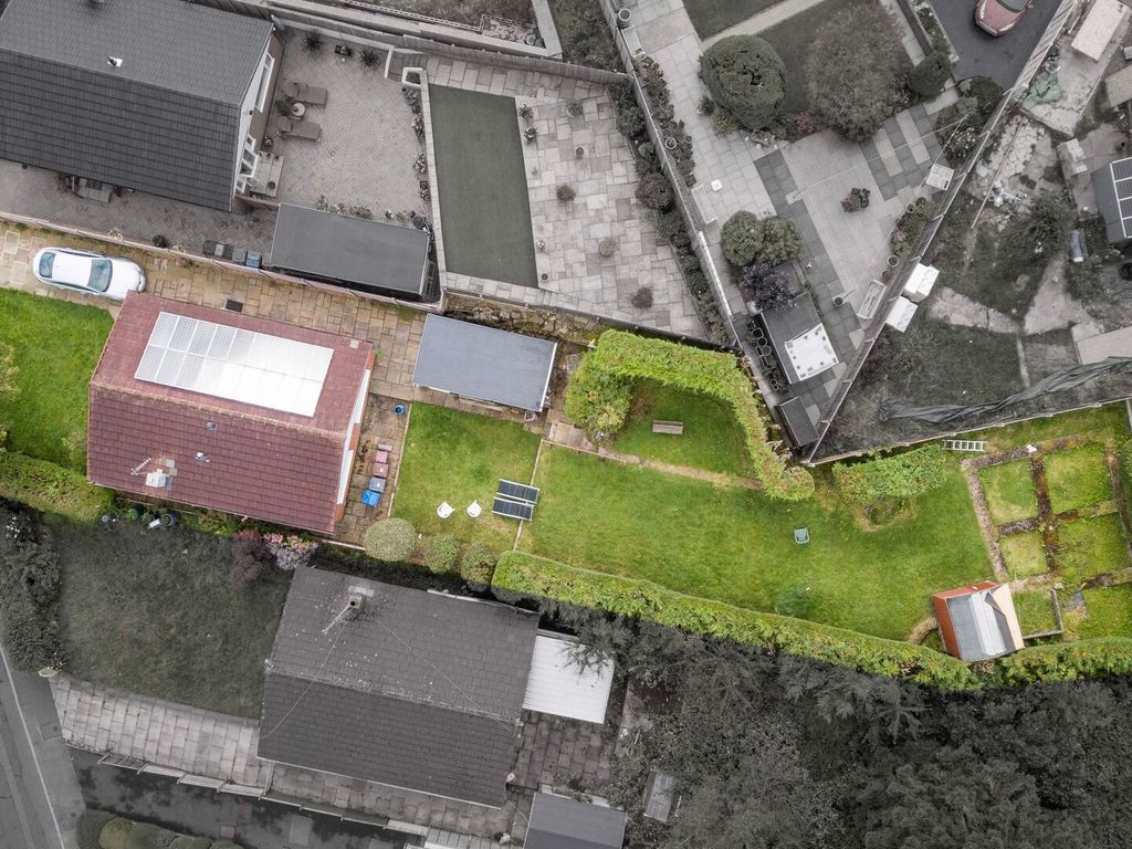 2 bed bungalow for sale in Openshaw Drive, Blackburn, Lancashire BB1, £