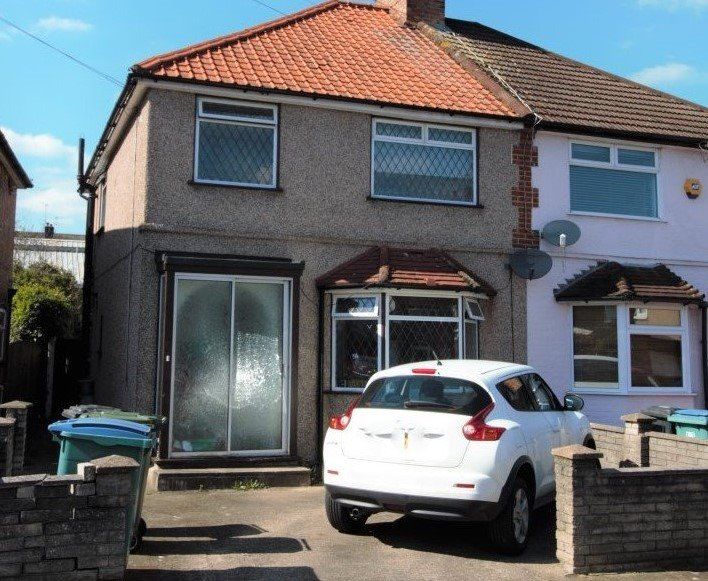 3 bed semidetached house for sale in Bushey Mill Crescent, Watford