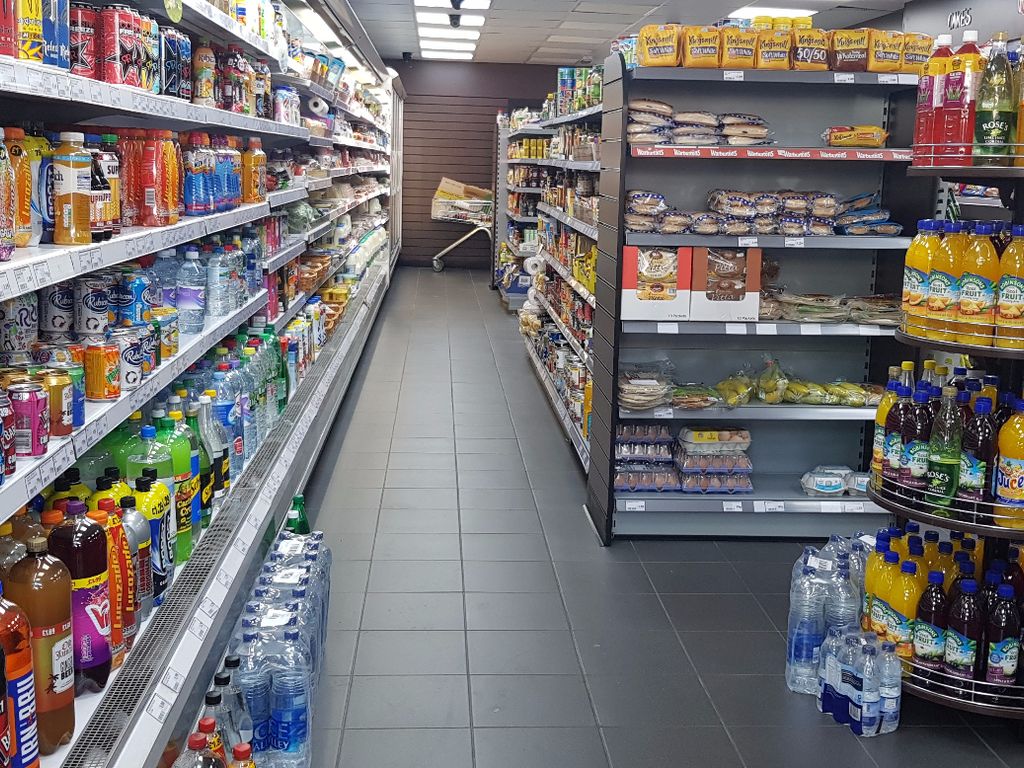 Woodthorpe Road, Surrey TW15  