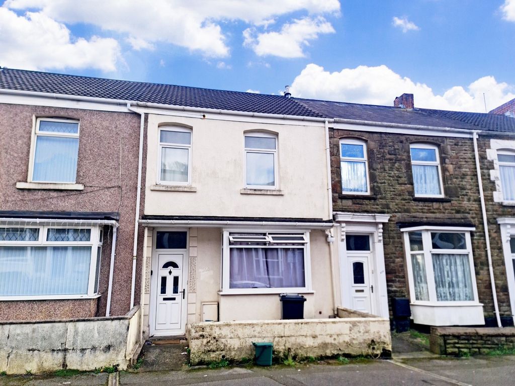 5 bed terraced house for sale in Rhondda Street, Swansea, City And