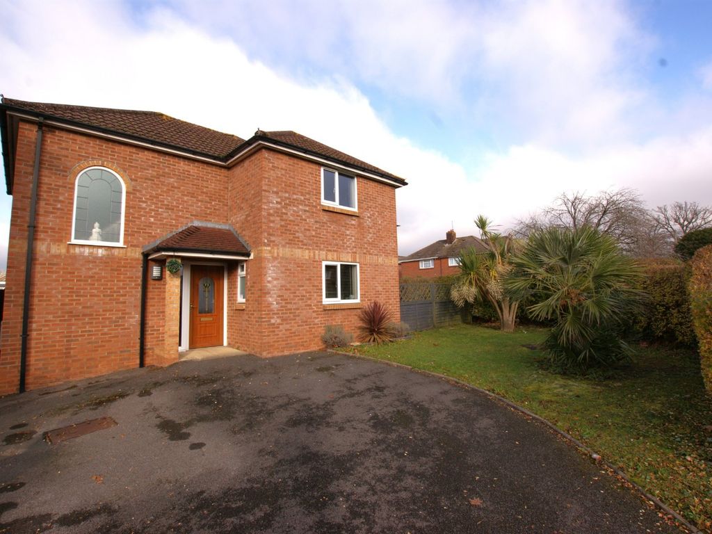 New home, 4 bed detached house for sale in Milne Road, Poole BH17, £