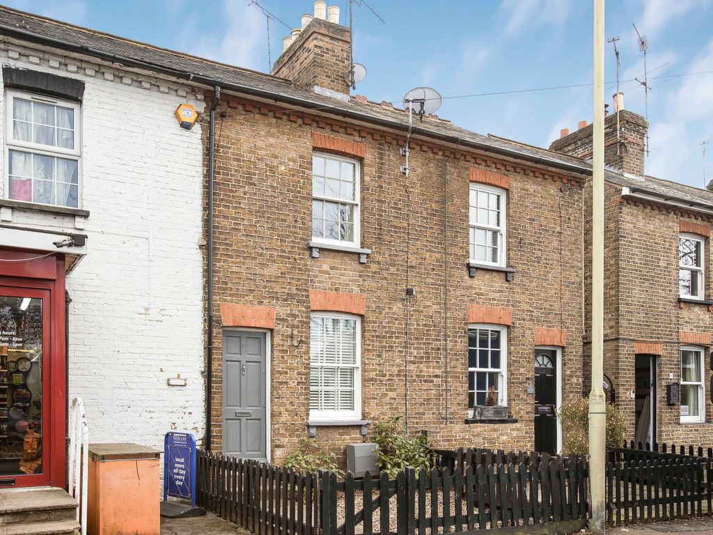 2 bed terraced house for sale in Horns Mill Road, Hertford