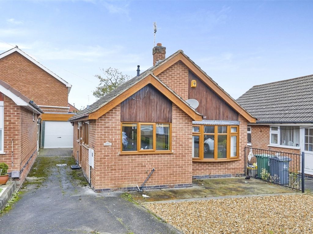 2 bed bungalow for sale in Saxton Avenue, Heanor, Derbyshire DE75 Zoopla