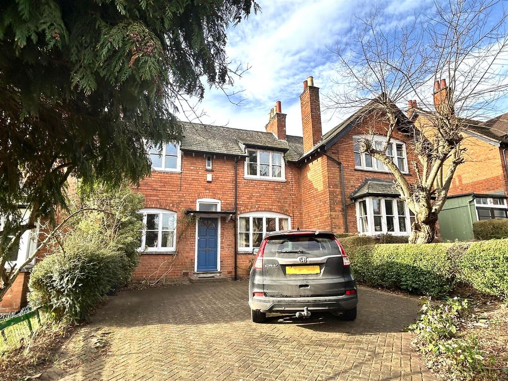 3 bed property to rent in Linden Road, Bournville, Birmingham B30, £1,300 pcm Zoopla