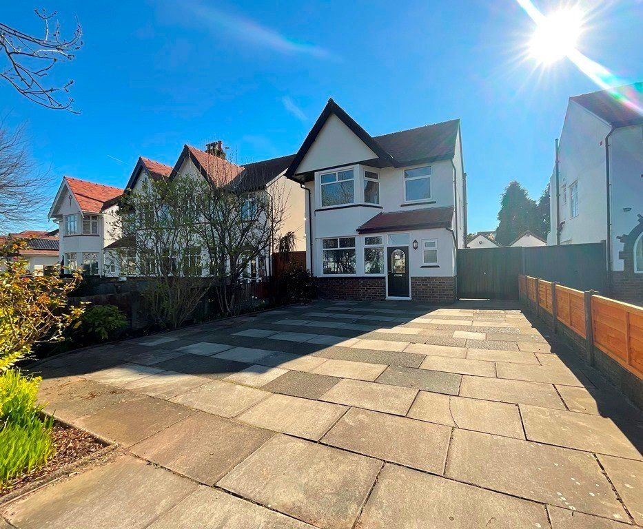 3 bed detached house for sale in Preston New Road, Churchtown