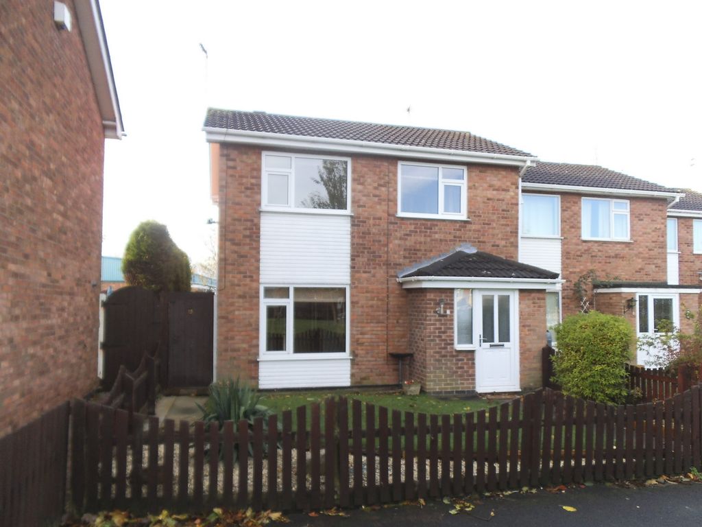 3 bed terraced house to rent in Avenue Road, Sileby LE12 Zoopla