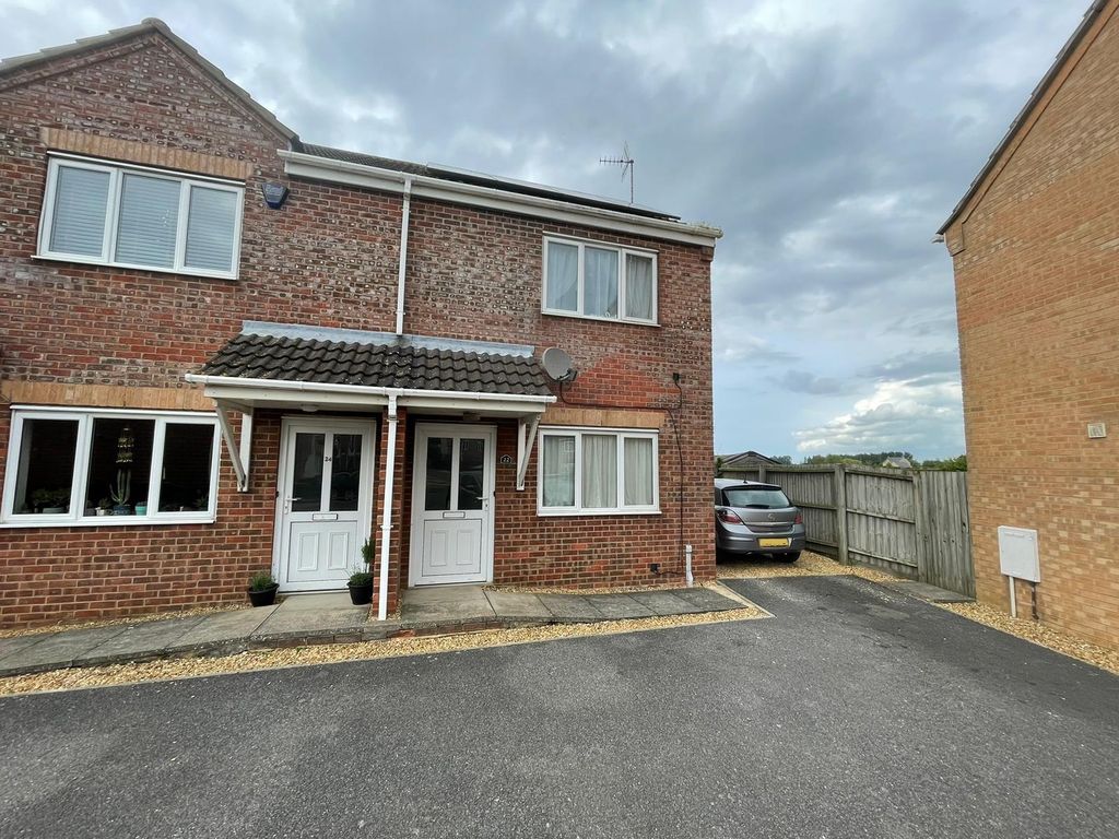 2 bed end terrace house for sale in Myles Way, Wisbech PE13 Zoopla
