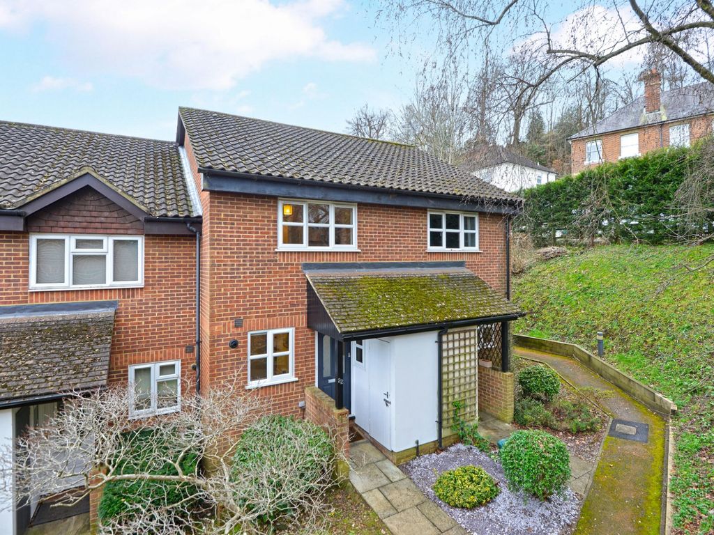 2 bed terraced house for sale in Godalming, Surrey GU7 Zoopla