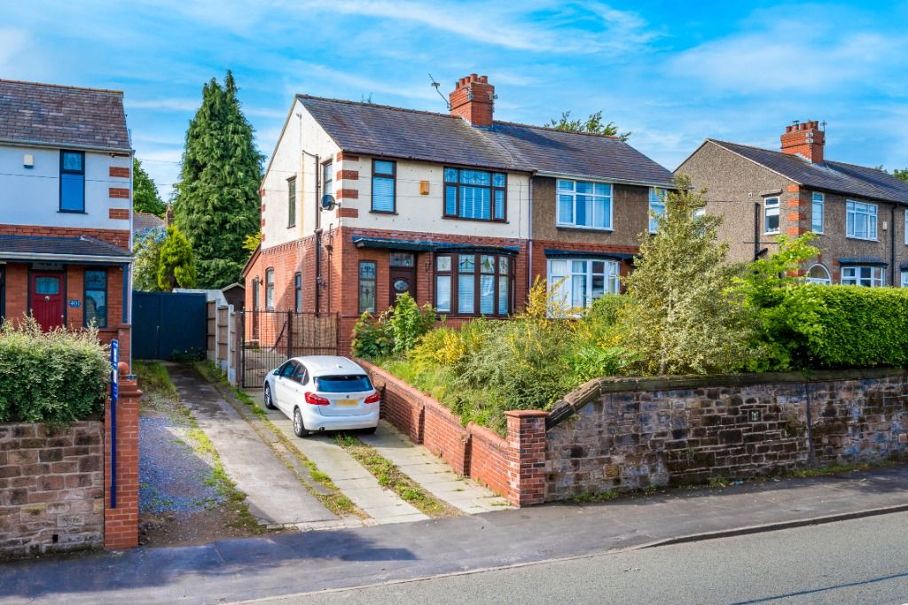 3 bed semidetached house for sale in Prescot Road, Eccleston Hill, St