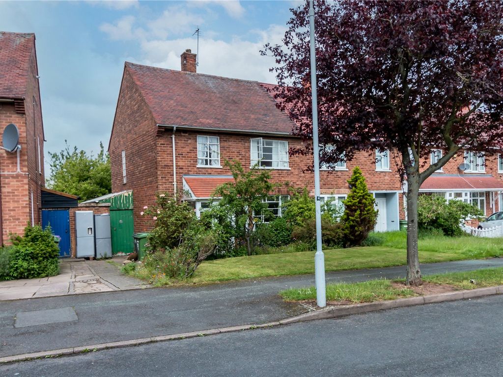 3 bed semidetached house for sale in Egerton Road, Bushbury