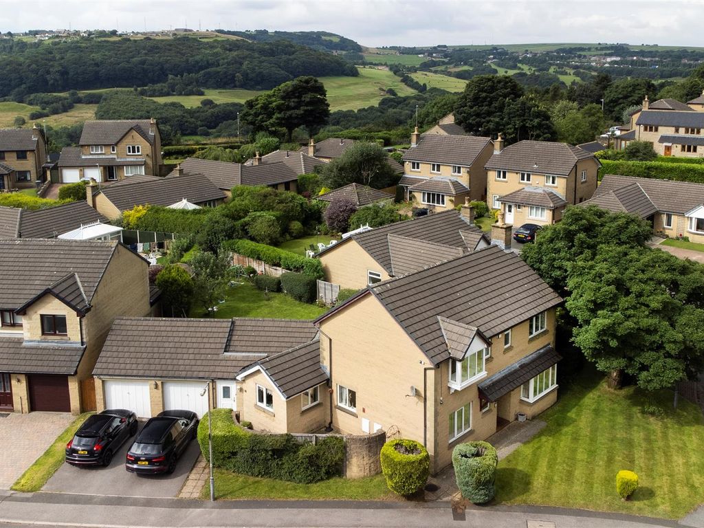Fortis Way, Salendine Nook, Huddersfield HD3