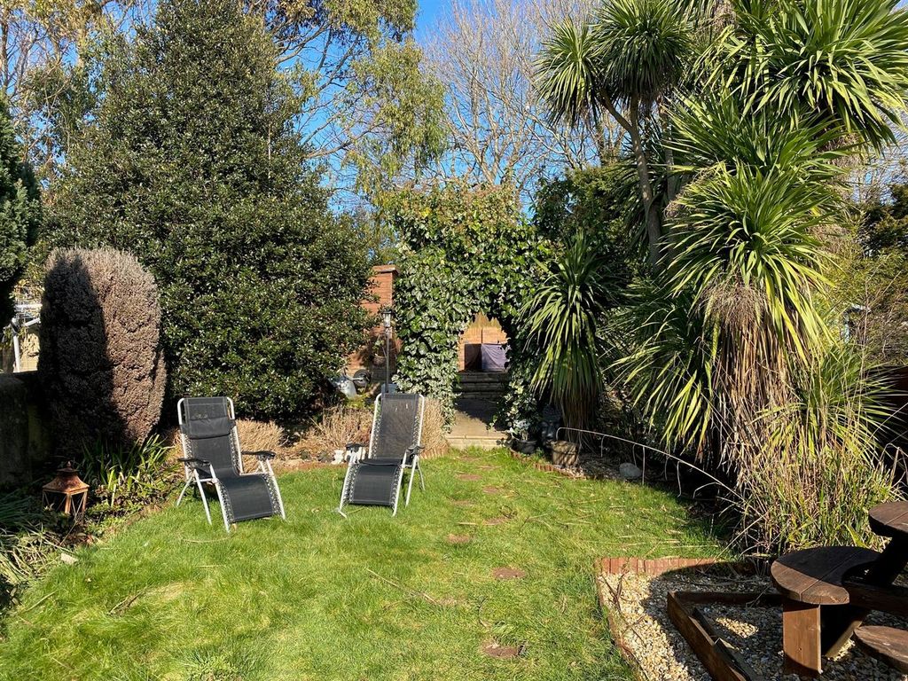 Lark Hill Hove BN3