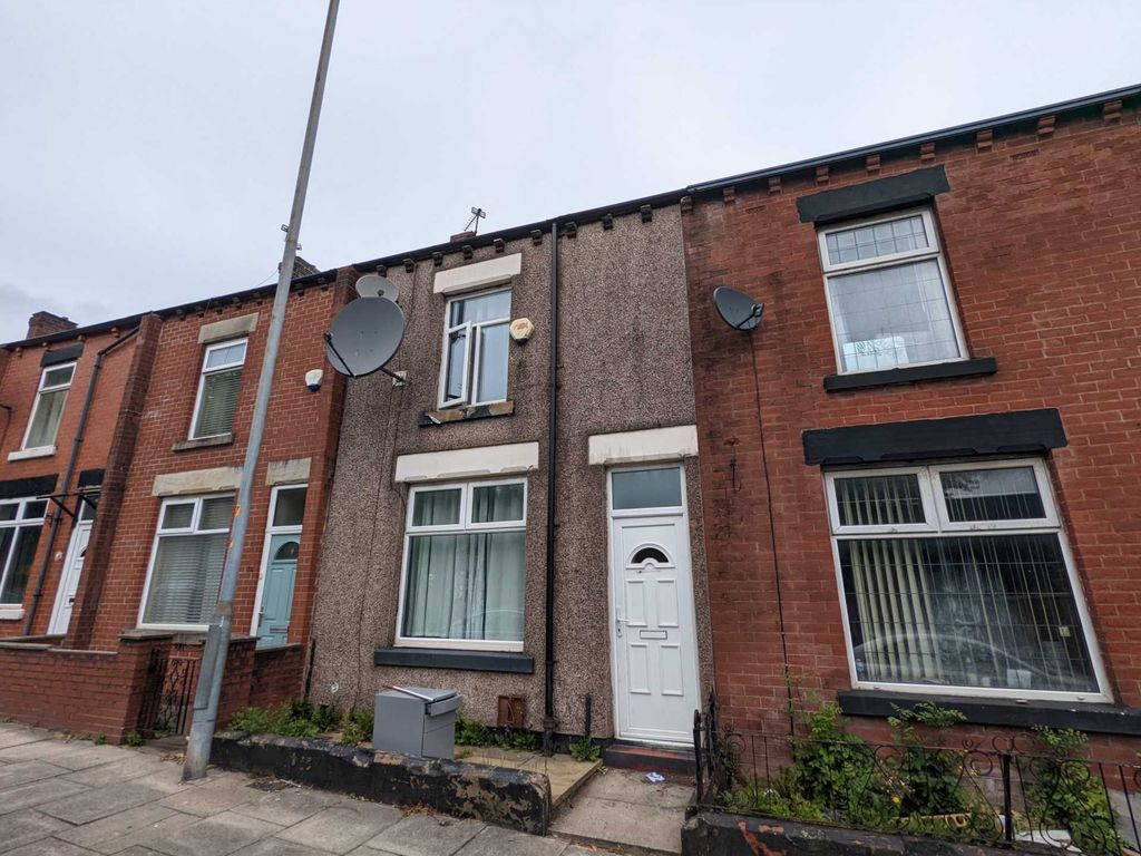 2 bed terraced house for sale in Elgin Street, Bolton BL1 Zoopla
