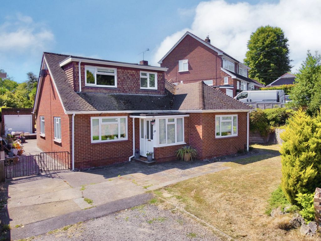 4 bed detached house for sale in Robin Hood Lane, Chatham ME5 Zoopla