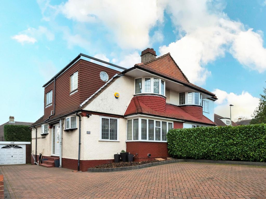 3 bed semidetached house for sale in Burnt Ash Lane, Bromley BR1 Zoopla