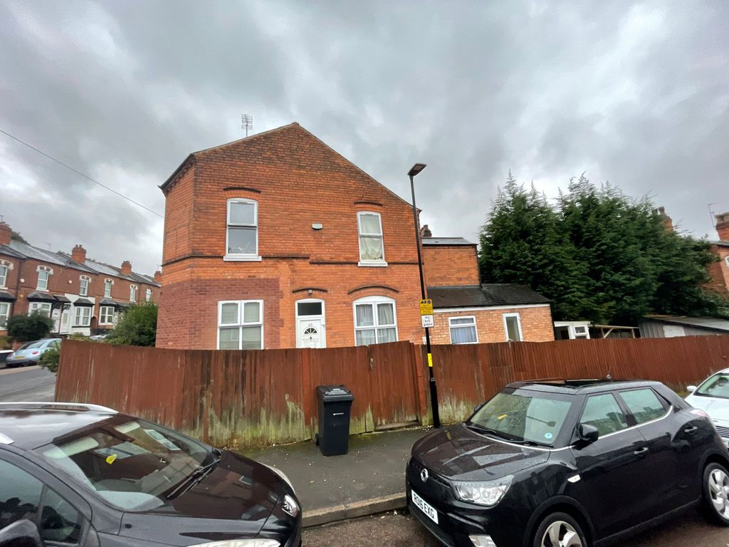 4 bed property for sale in Hermitage Road, Birmingham, West Midlands