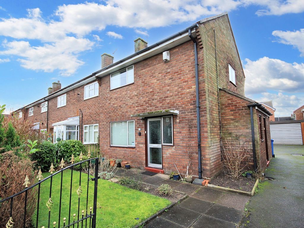 2 bed end terrace house for sale in Perrins Road, Burtonwood WA5, £