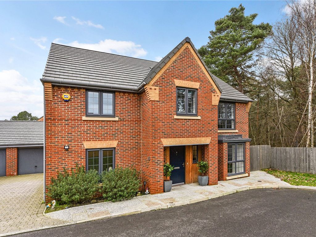 4 bed detached house for sale in Oxney Way, Bordon, Hampshire GU35 Zoopla