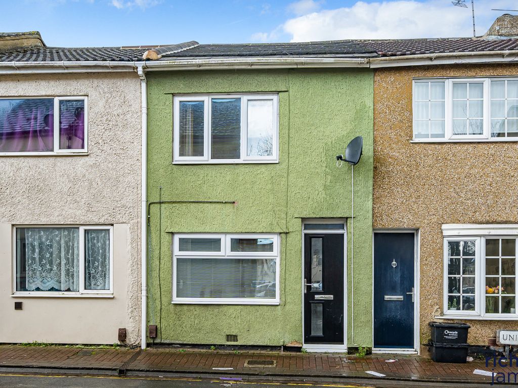 2 bed terraced house for sale in Union Street, Old Town, Swindon SN1