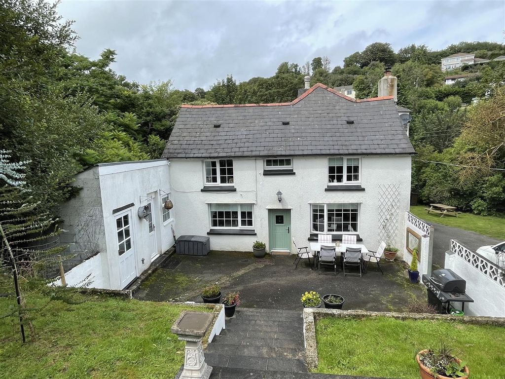 4 bed detached house for sale in St Austell, St Austell PL25 Zoopla