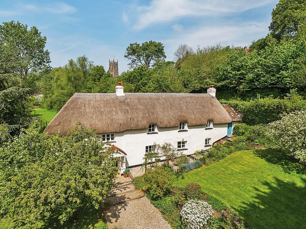 4 bed detached house for sale in Higher Ashton, Exeter EX6, £875,000