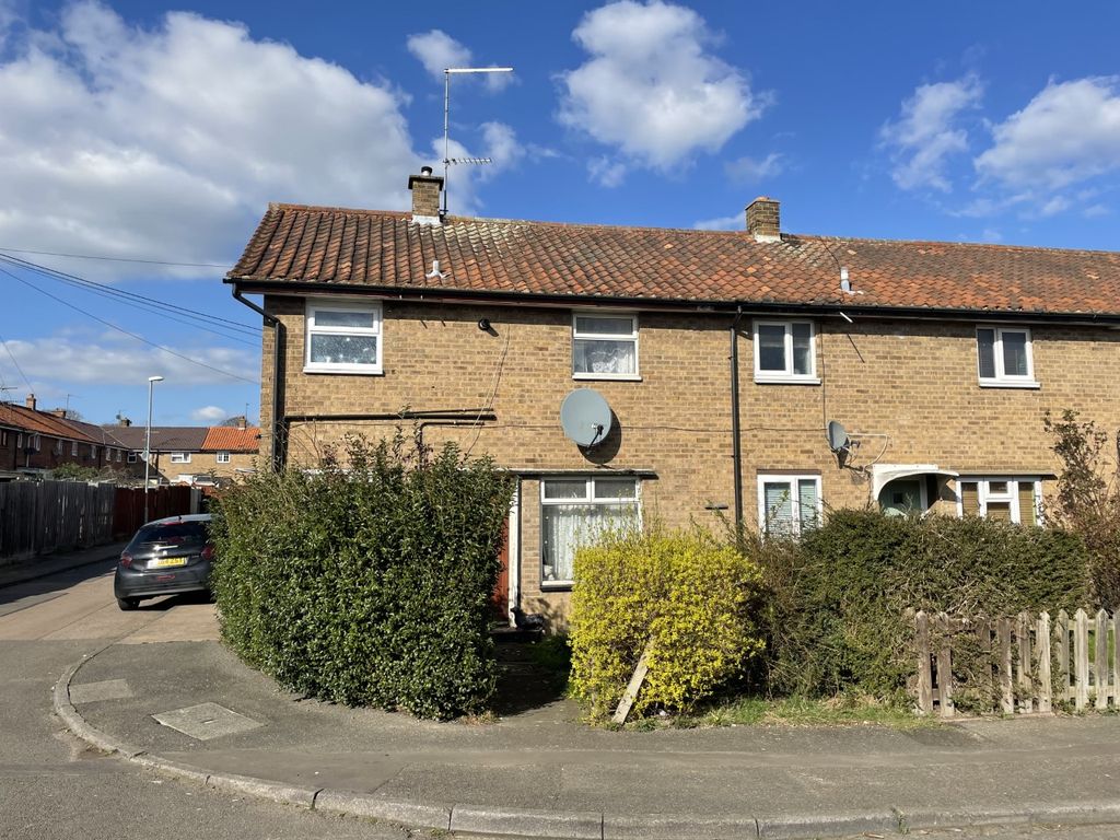 3 bed end terrace house for sale in Greenfield Avenue, Abington, Northampton NN3 Zoopla