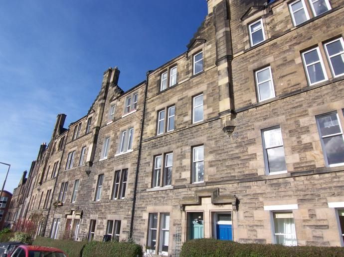 4 bed flat to rent in Royal Park Terrace, Edinburgh EH8 Zoopla