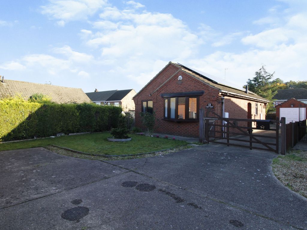 2 bed detached bungalow for sale in Millers Way, Broughton DN20 Zoopla