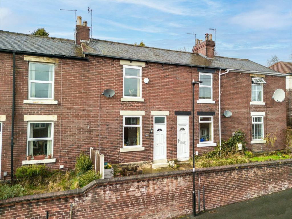 2 bed terraced house for sale in Oxted Road, Wincobank, Sheffield S9