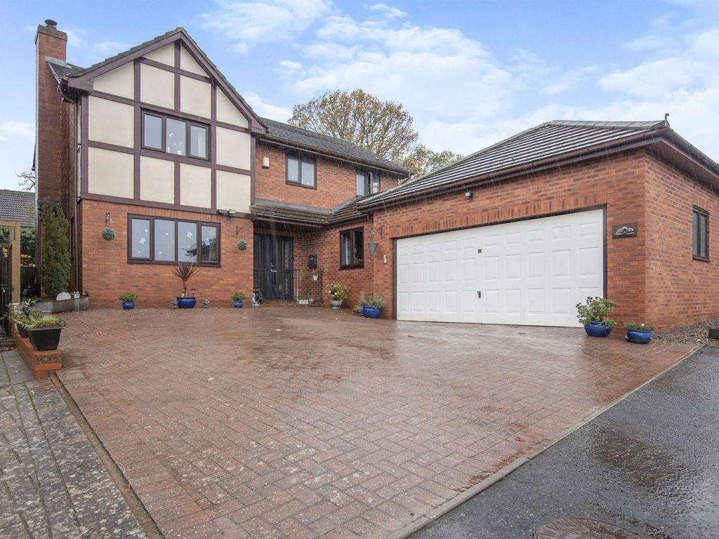 4 bed detached house for sale in The Meadows, Belmont, Hereford HR2