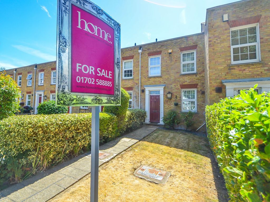 3 bed terraced house for sale in Shoeburyness SS3 Zoopla