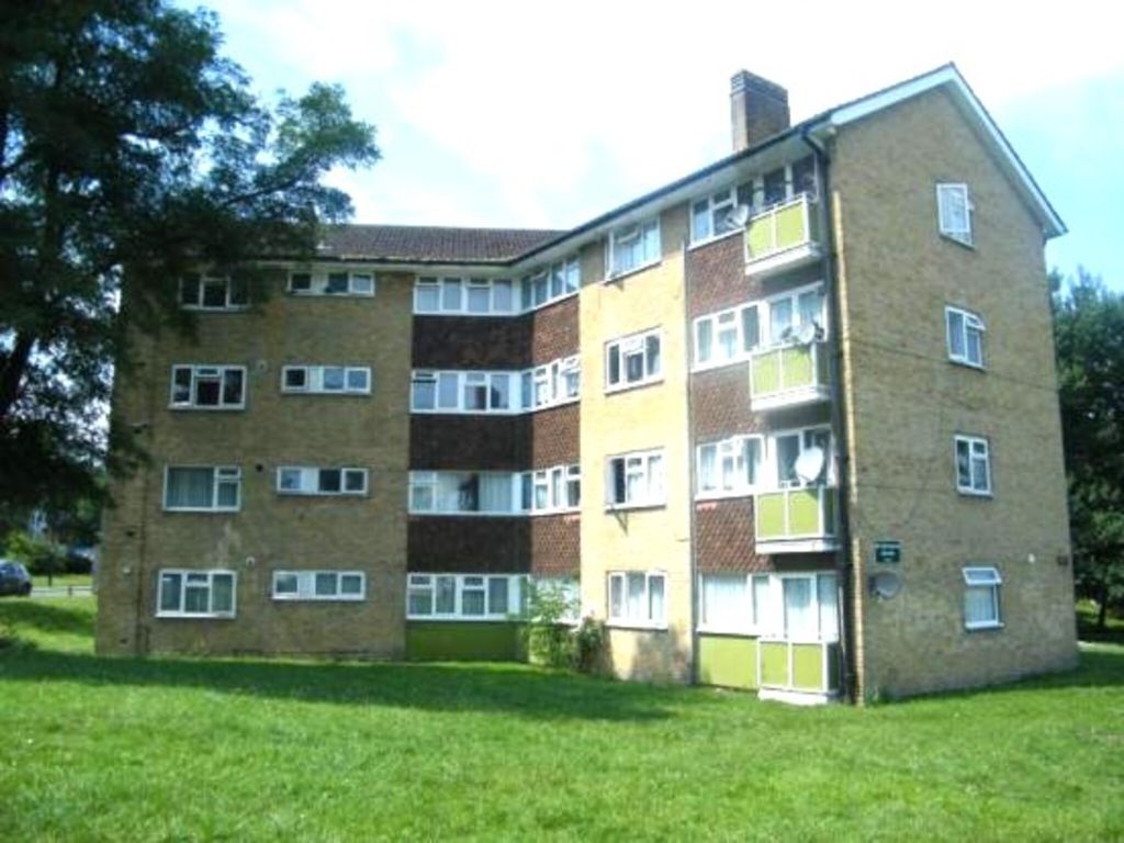 3 bed flat for sale in Fir Tree Gardens, Croydon CR0 Zoopla
