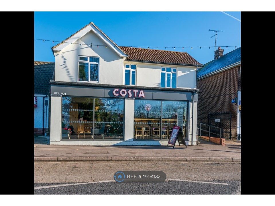 1 bed flat to rent in High Street, Flitwick, Bedford MK45, £875 pcm