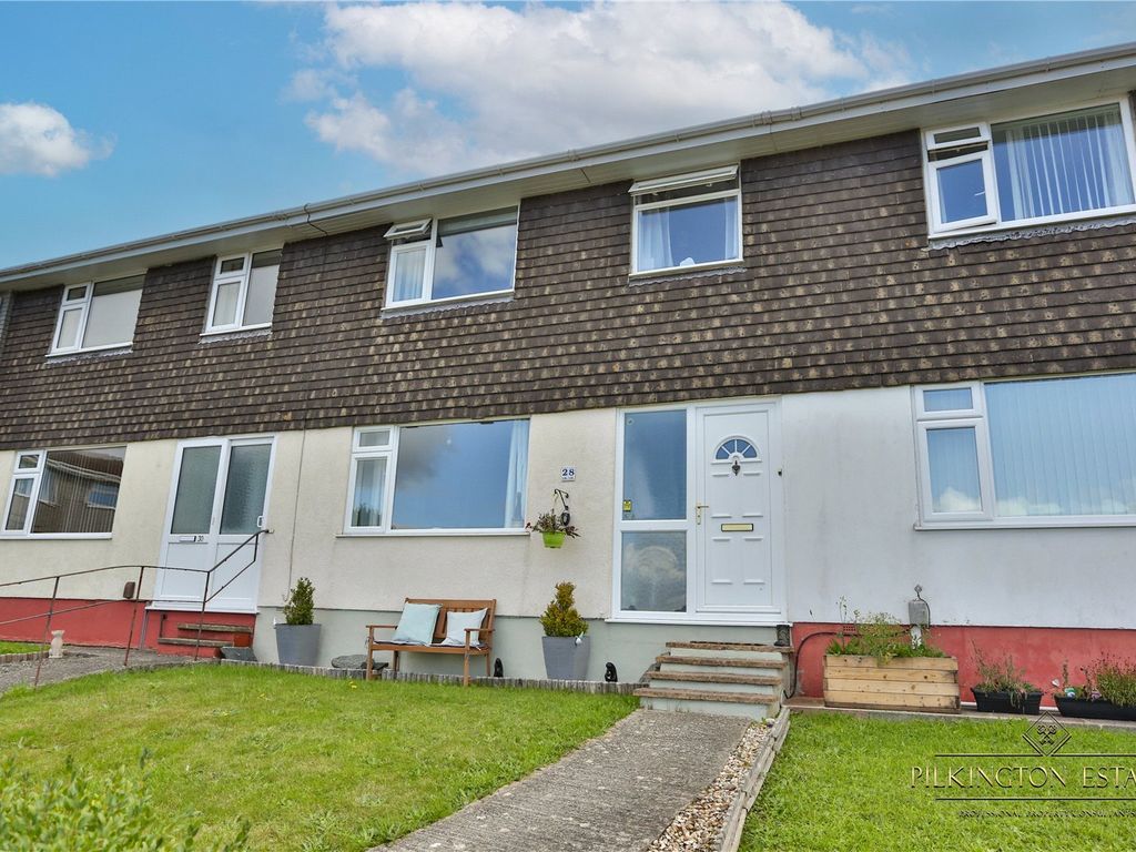 3 bed terraced house for sale in Elliott Close, Saltash, Cornwall PL12