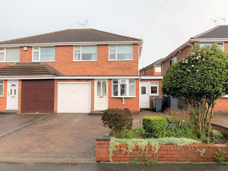 3 bed semidetached house for sale in Gibbs Hill Road, Northfield