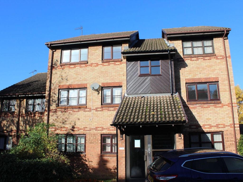 1 bed flat to rent in Kenwyn Road, Dartford DA1, £1,150 pcm Zoopla