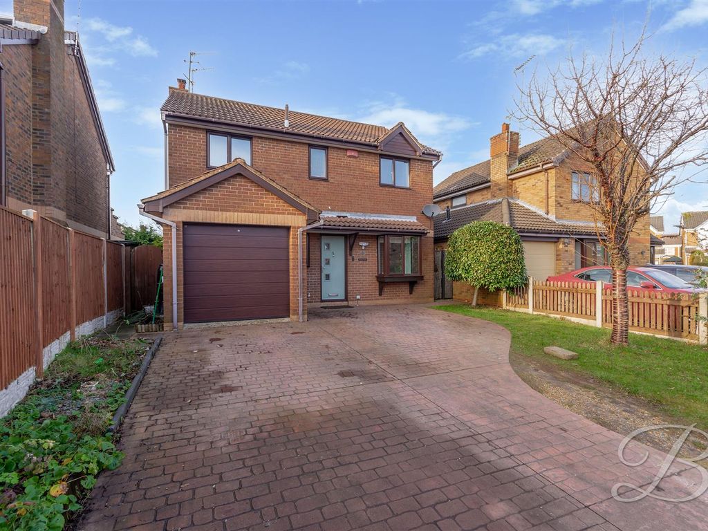 4 bed detached house for sale in St. Mellion Way, KirkbyInAshfield