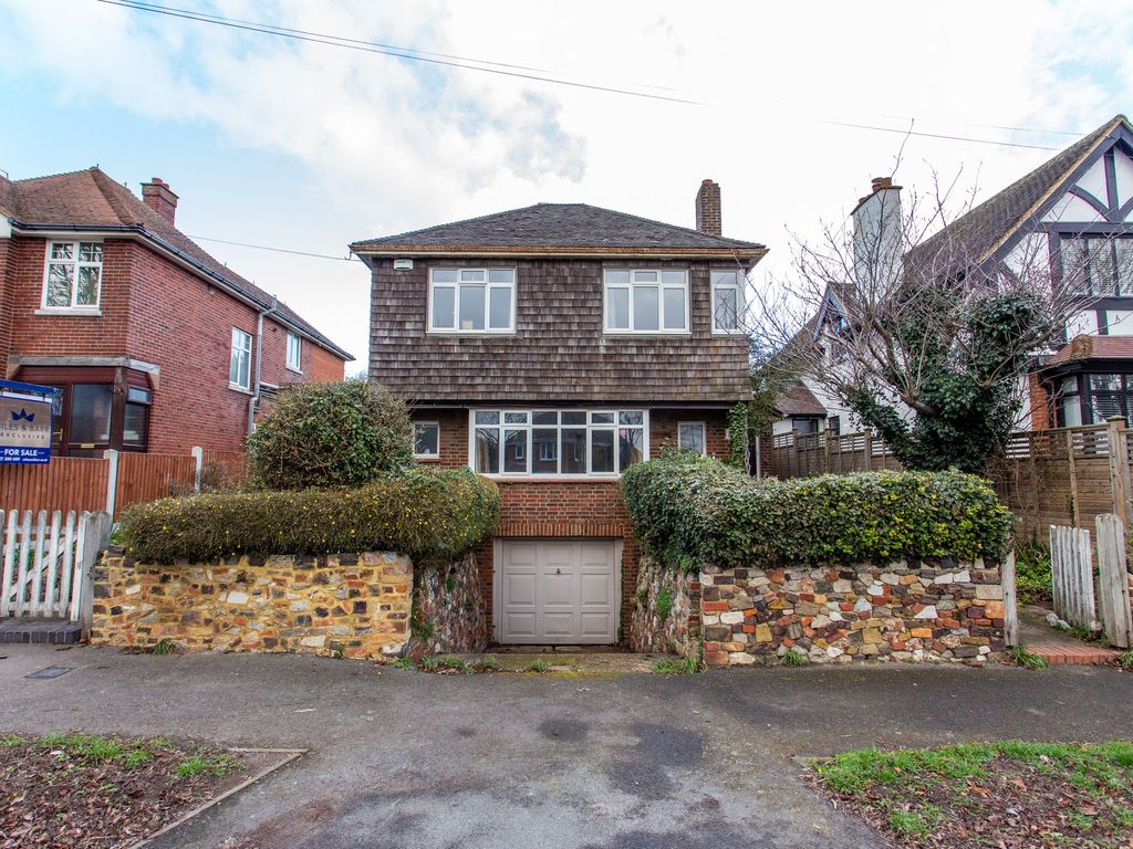 4 bed detached house for sale in London Road, Ramsgate CT11 Zoopla