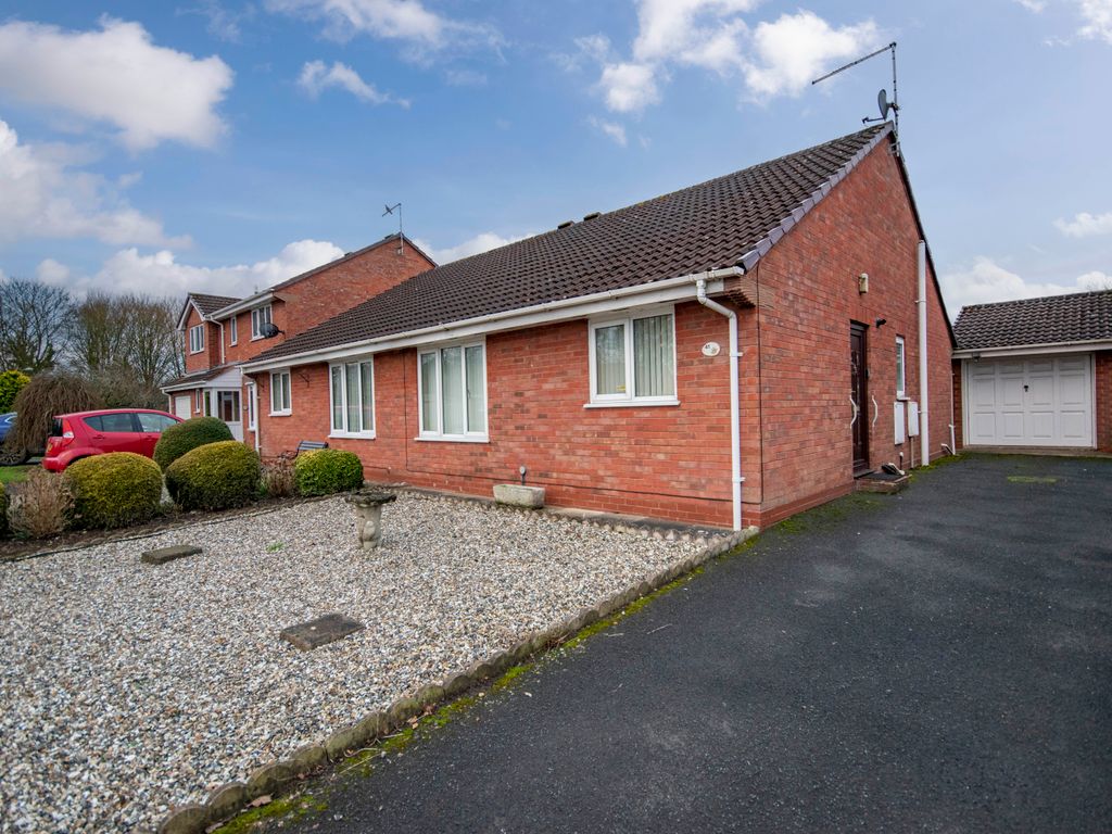 2 bed semidetached bungalow for sale in Kynaston Drive, Wem
